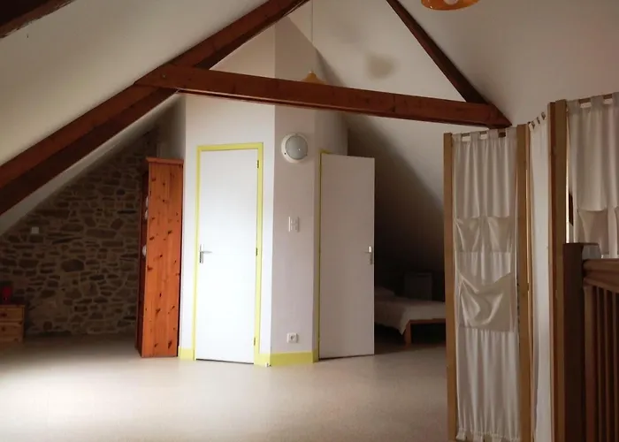 La Pigacherie Aux Pierres Bleues